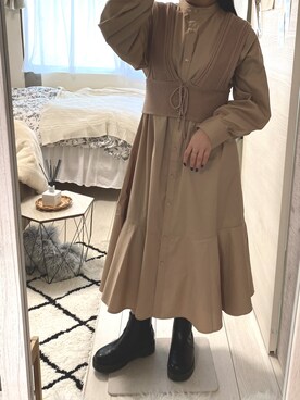 「GU（ジーユー）のアイテム（シャツワンピース、ベージュ系）」を使った、てぃ。さん（レディース・158cm）の春コーディネート