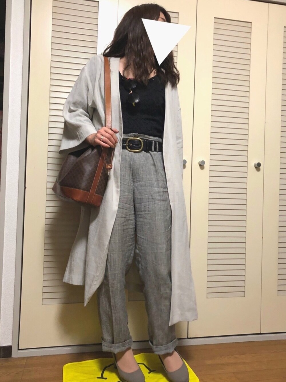 「春コーデ、グレンチェック、グレー、シンプル、オトナカジュアル、春コート、JEANASiS、レーストップス」｜「JEANASISのノーカラーコート/764210 （その他アウター、グレー系）」を使った、みみさん（レディース・158cm）の春コーディネートの1枚目の写真