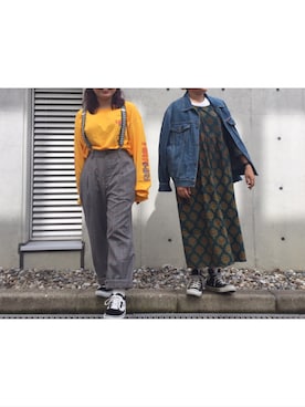 「CONVERSE（コンバース）のconverse コンバース ALL STAR HI オールスター ハイ 3206 BLACK(US)（スニーカー）」を使った、マキノとアンザイさん（レディース・149cm）の秋コーディネート