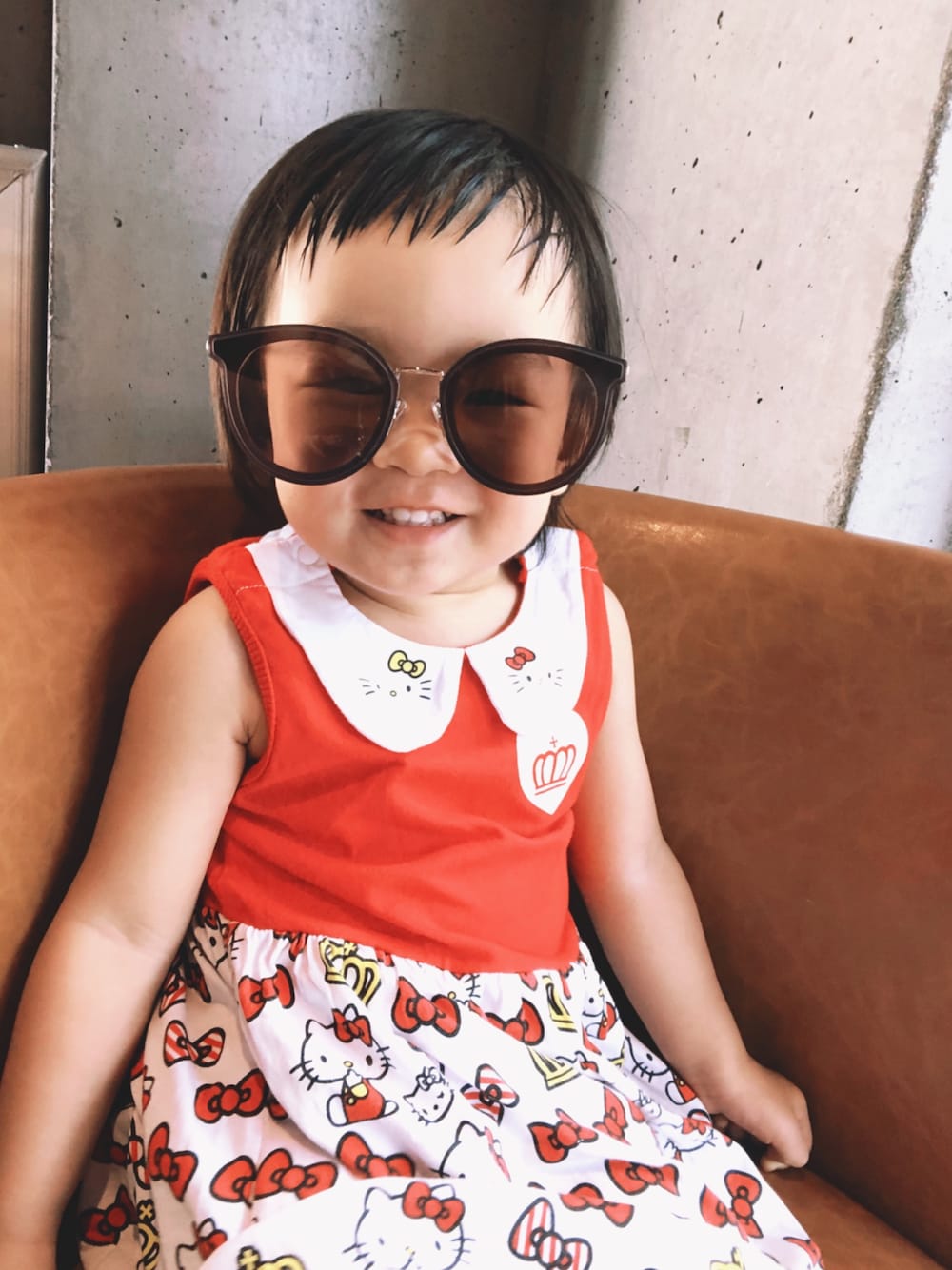 「BABYDOLLのアイテム（ワンピース、レッド系）」を使った、Tong'mamiさん（キッズ・90cm）の夏コーディネートの1枚目の写真