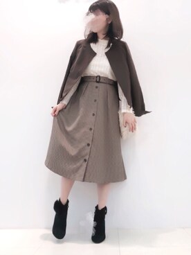 「カフェ」｜「アイテム（ノーカラージャケット）」を使った、えすさん（レディース・152cm）の秋コーディネート