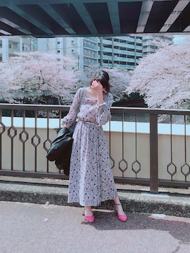 「花見」｜「アイテム（ライダースジャケット）」を使った、かなたさん（レディース・157cm）の春コーディネート