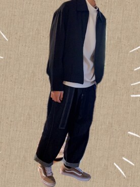 「remer（リメール）のlooes tuck wide denim/ルーズタックワイドデニム（デニムパンツ、ブルー系）」を使った、けいじさん（メンズ・175cm）の秋コーディネート