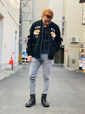 「AVIREX（アヴィレックス）のアイテム（スカジャン）」を使った、Ｋ長袖愛好会さん（メンズ・170cm）の秋コーディネート