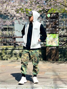 「パーカーベスト」｜Ｋ長袖愛好会さん（メンズ・170cm）の春コーディネート