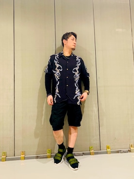 「AVIREX（アヴィレックス）のアイテム（サンダル）」を使った、Ｋ長袖愛好会さん（メンズ・170cm）の春コーディネート