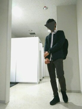 「トイレから失礼しやす」｜「アイテム（アナログ腕時計）」を使った、Hika Seriさん（メンズ・170cm）の冬コーディネート