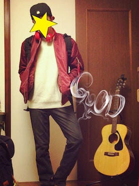 「ヘッドホン」｜「アイテム（MA-1）」を使った、くにさん（メンズ・170cm）の冬コーディネート