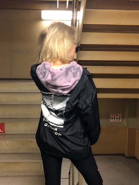 「アイテム（ナイロンジャケット）」を使った、ENVYM_RIKAさん（レディース・161cm）の春コーディネート