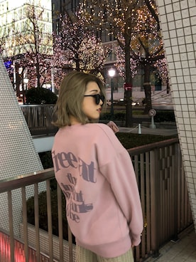 「アイテム（スウェット、ピンク系）」を使った、ENVYM_RIKAさん（レディース・161cm）の冬コーディネート