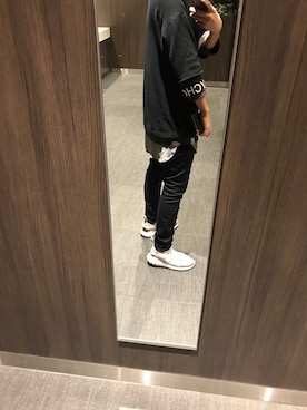 「maxsix（マックスシックス）のアイテム（パンツ）」を使った、瀧石さん（メンズ・170cm）の秋コーディネート