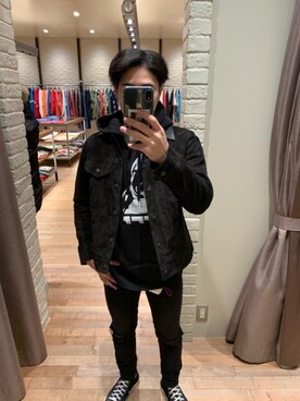 「レザーコーデ」｜「アイテム（デニムジャケット）」を使った、t.さん（メンズ・165cm）の冬コーディネート