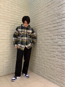 「長袖シャツ」｜「アイテム（その他アウター）」を使った、t.さん（メンズ・165cm）の冬コーディネート