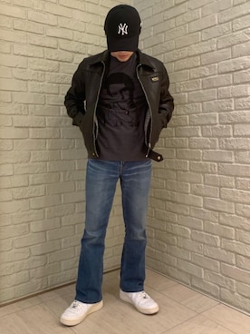 「長袖シャツ」｜「アイテム（その他アウター）」を使った、t.さん（メンズ・165cm）の春コーディネート