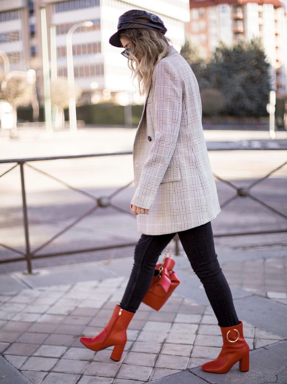 「STYLE、ootd、fashion、ZARA、streetstyle」｜「ZARAのアイテム（スーツジャケット、ベージュ系）」を使った、queenhorsfallさん（レディース・163cm）の冬コーディネートの1枚目の写真