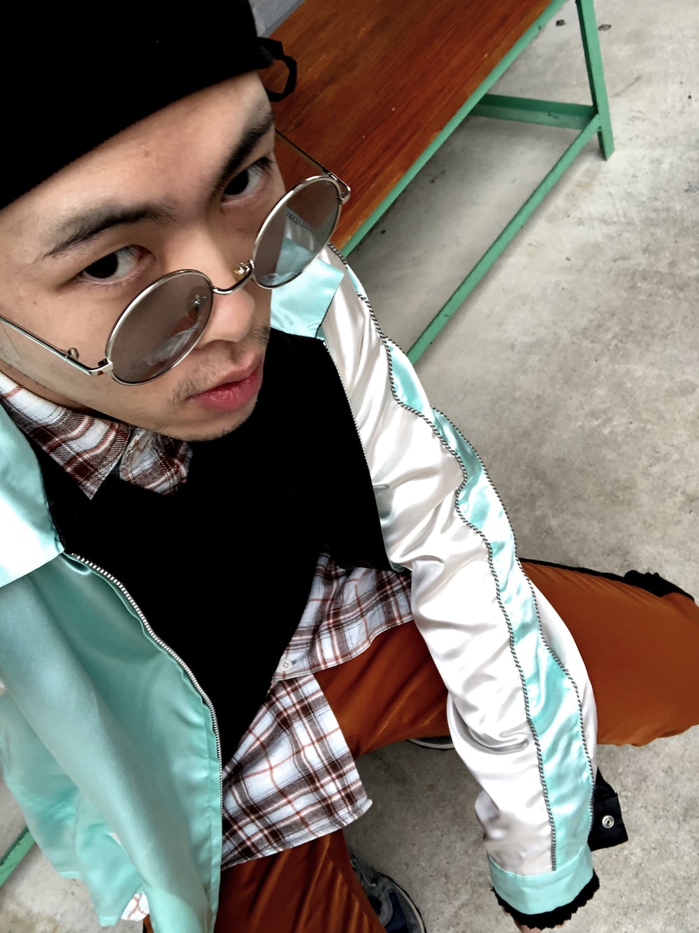 「luciole_jean pierre、古着MIX、NON TOKYO」｜「AKMのBEANIE（ニットキャップ/ビーニー、ブラック系）」を使った、Eijiさん（メンズ・165cm）の冬コーディネートの1枚目の写真