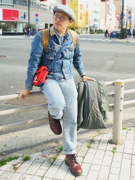 「CONVERSE（コンバース）のアイテム（ショルダーバッグ）」を使った、YOGAさん（メンズ・170cm）の春コーディネート