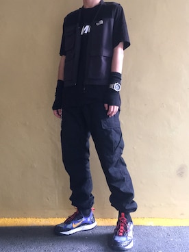 「LMCのアイテム（Tシャツ/カットソー）」を使った、Marsgxxさん（メンズ・180cm）の夏コーディネート