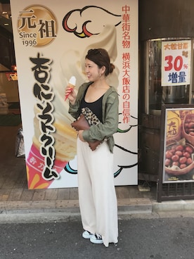 「CONVERSE（コンバース）のアイテム（スニーカー、ブラック系）」を使った、すすさん（レディース）の秋コーディネート