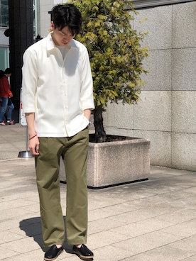「アイテム（スリッポン）」を使った、RYO KUROSAWAさん（メンズ・182cm・20代）の春コーディネート