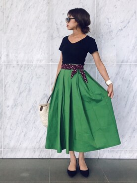 「titivate（ティティベイト）のタイプライタータックフレアスカート（スカート）」を使った、mihokoetさん（レディース・164cm）の夏コーディネート