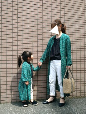 「小花柄ワンピース」｜「アイテム（サンダル）」を使った、yur★takさん（キッズ・100cm）の春コーディネート