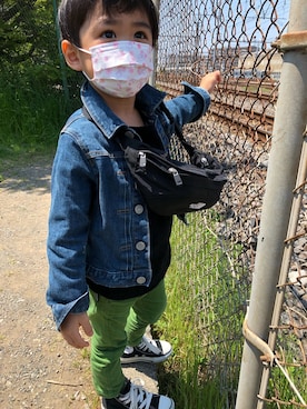 「コロナに負けない」｜「アイテム（ジャケット/アウター）」を使った、Rさん（キッズ・110cm）の春コーディネート