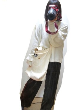 「Chico（チコ）のフォックスクルーネックプルオーバー（ニット/セーター、ホワイト系）」を使った、ゆいさん（レディース・149cm）の秋コーディネート