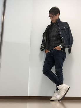 「HELMUT LANG（ヘルムートラング）のアイテム（デニムジャケット）」を使った、arenaさん（メンズ・174cm）の秋コーディネート