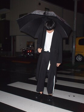 「雨」｜「アイテム（チェスターコート）」を使った、いくさん（メンズ・174cm）の秋コーディネート