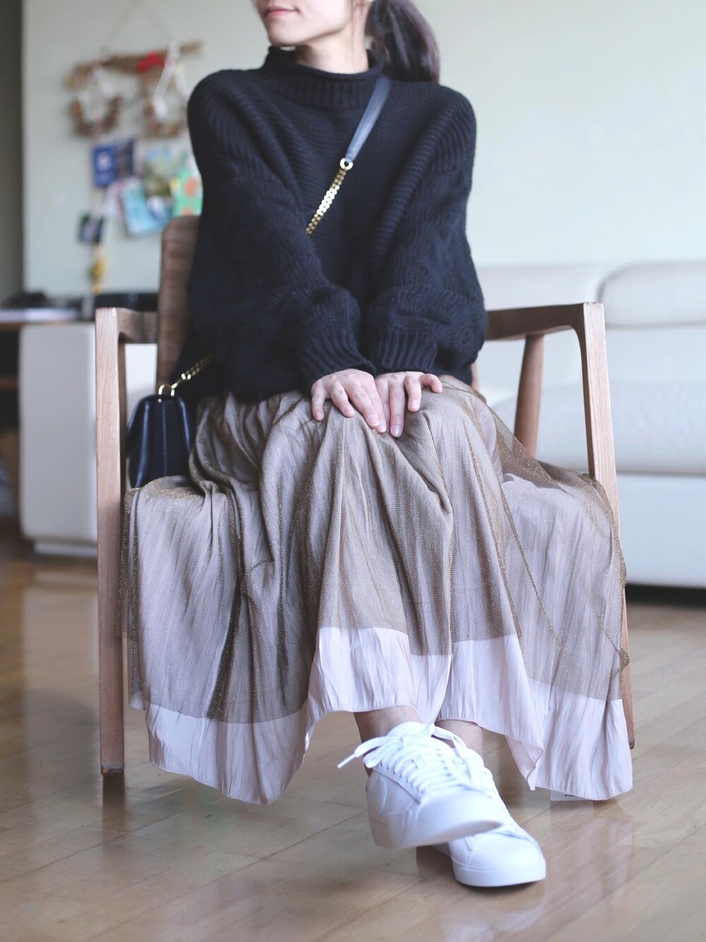 「girl、VINTAGE、90’s、printdress」｜「w closetのアイテム（ドレス、ブラウン系）」を使った、Back To Basicsさん（レディース・165cm）の冬コーディネートの1枚目の写真