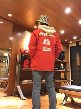 「アイテム（ミリタリージャケット、レッド系）」を使った、hyshmt01さん（メンズ・171cm）の春コーディネート