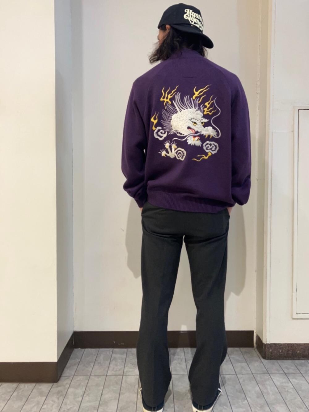 「ヒステリックグラマー、hysteric glamour」｜「HYSTERIC GLAMOURのワークパンツ（その他パンツ、グレー系）」を使った、hyshmt01さん（メンズ・171cm）の秋コーディネートの1枚目の写真