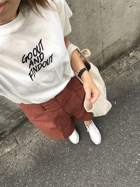 「LOWRYS FARM（ローリーズファーム）のハーフパンツ　788993 （その他パンツ、ブラウン系）」を使った、ぴーさん（レディース・164cm）の夏コーディネート