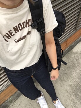 「LOWRYS FARM（ローリーズファーム）のアソートロゴＴシャツ　795303（Tシャツ/カットソー、ベージュ系）」を使った、ぴーさん（レディース・164cm）の夏コーディネート