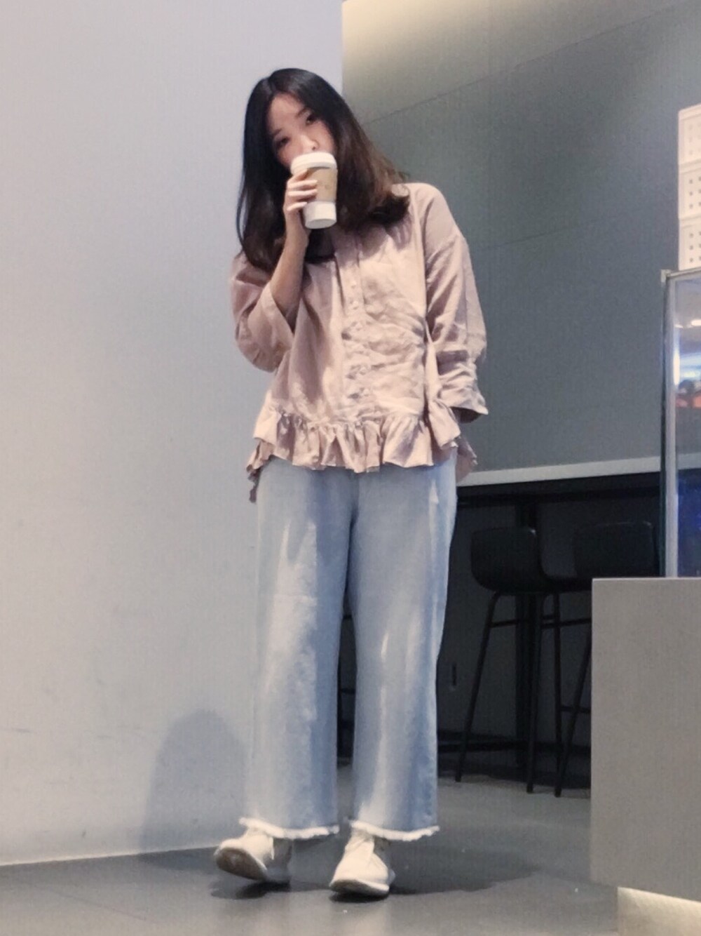 「my basic selectのアイテム（トップス、ピンク系）」を使った、許Karen さん（レディース・160cm）の春コーディネートの1枚目の写真