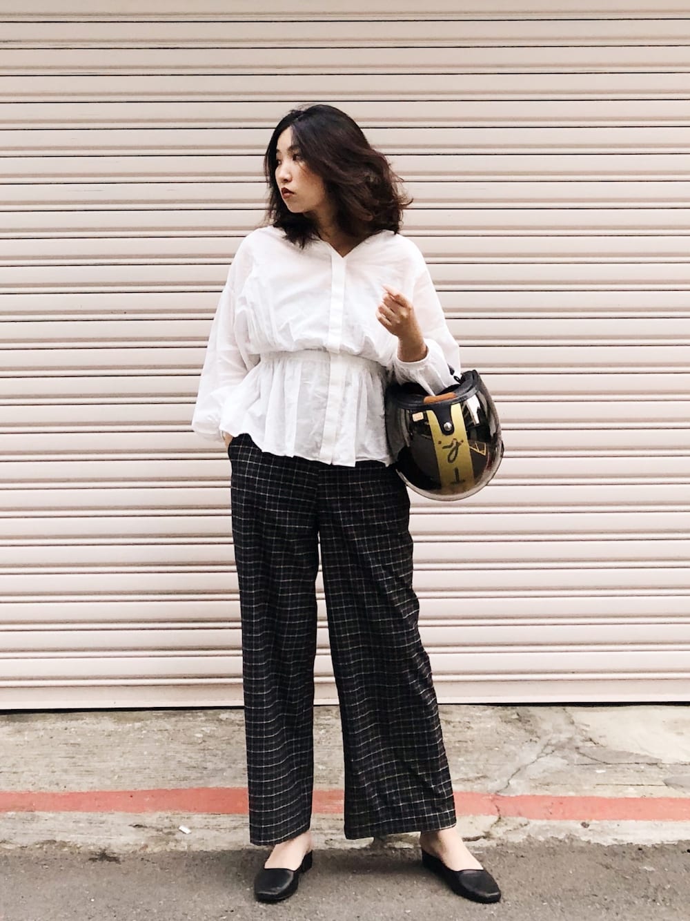 「agnes b.、mybasicselect、Taiwan、TAIPEI」｜「agnes b.のアイテム（帽子、ブラック系）」を使った、許Karen さん（レディース・160cm）の秋コーディネートの1枚目の写真
