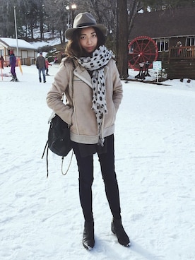 Stephanie Liu さんのコーディネート