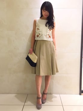 「アイテム（アナログ腕時計、ピンク系）」を使った、Kurumiさん（レディース・160cm）の冬コーディネート