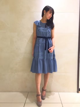 「アイテム（アナログ腕時計、ピンク系）」を使った、Kurumiさん（レディース・160cm）の冬コーディネート