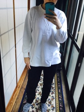 「Yves Saint Laurent（イヴサンローラン）のアイテム（スウェット）」を使った、ちーちゃんさん（レディース・160cm）の春コーディネート