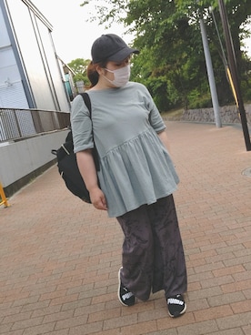 「リラックスパンツ」｜「アイテム（帽子）」を使った、mineさん（レディース・152cm）の春コーディネート