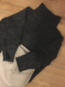 「Shelly island（シェリーアイランド）のアイテム（ニット/セーター、グレー系）」を使った、のなめさん（レディース・150cm）の冬コーディネート