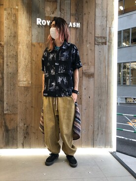 「ROYAL FLASH（ロイヤルフラッシュ）のアイテム（チノパンツ）」を使った、サトウ コウタさん（メンズ・179cm）の春コーディネート