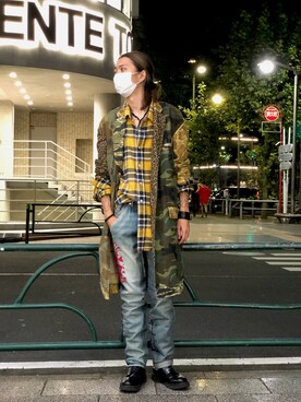 「R13（アールサーティーン）のアイテム（トップス）」を使った、サトウ コウタさん（メンズ・179cm）の秋コーディネート