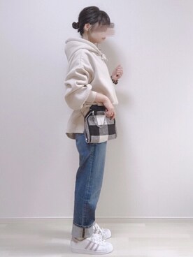 「adidas（アディダス）のadidas アディダス SUPERSTAR W スーパースター DB3347  ABC-MART限定 WHT/VISION（スニーカー）」を使った、a o i *さん（レディース・151cm）の冬コーディネート