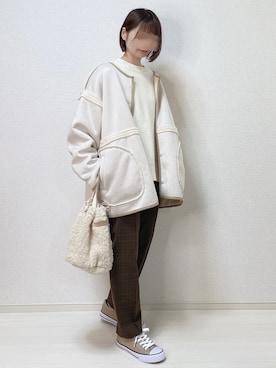 「白ニット」｜「アイテム（ノーカラージャケット）」を使った、a o i *さん（レディース・151cm）の冬コーディネート