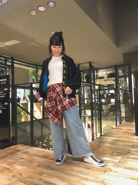 「デニムから始まったライフスタイルブランド」｜「アイテム（ジャケット/アウター）」を使った、うまる🌈さん（レディース・166cm）の春コーディネート