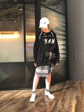 「ソックススニーカー」｜「アイテム（キャップ）」を使った、うまる🌈さん（レディース・166cm）の夏コーディネート