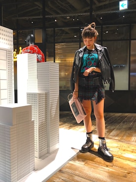 「ディーゼル」｜「アイテム（ライダースジャケット）」を使った、うまる🌈さん（レディース・166cm）の秋コーディネート